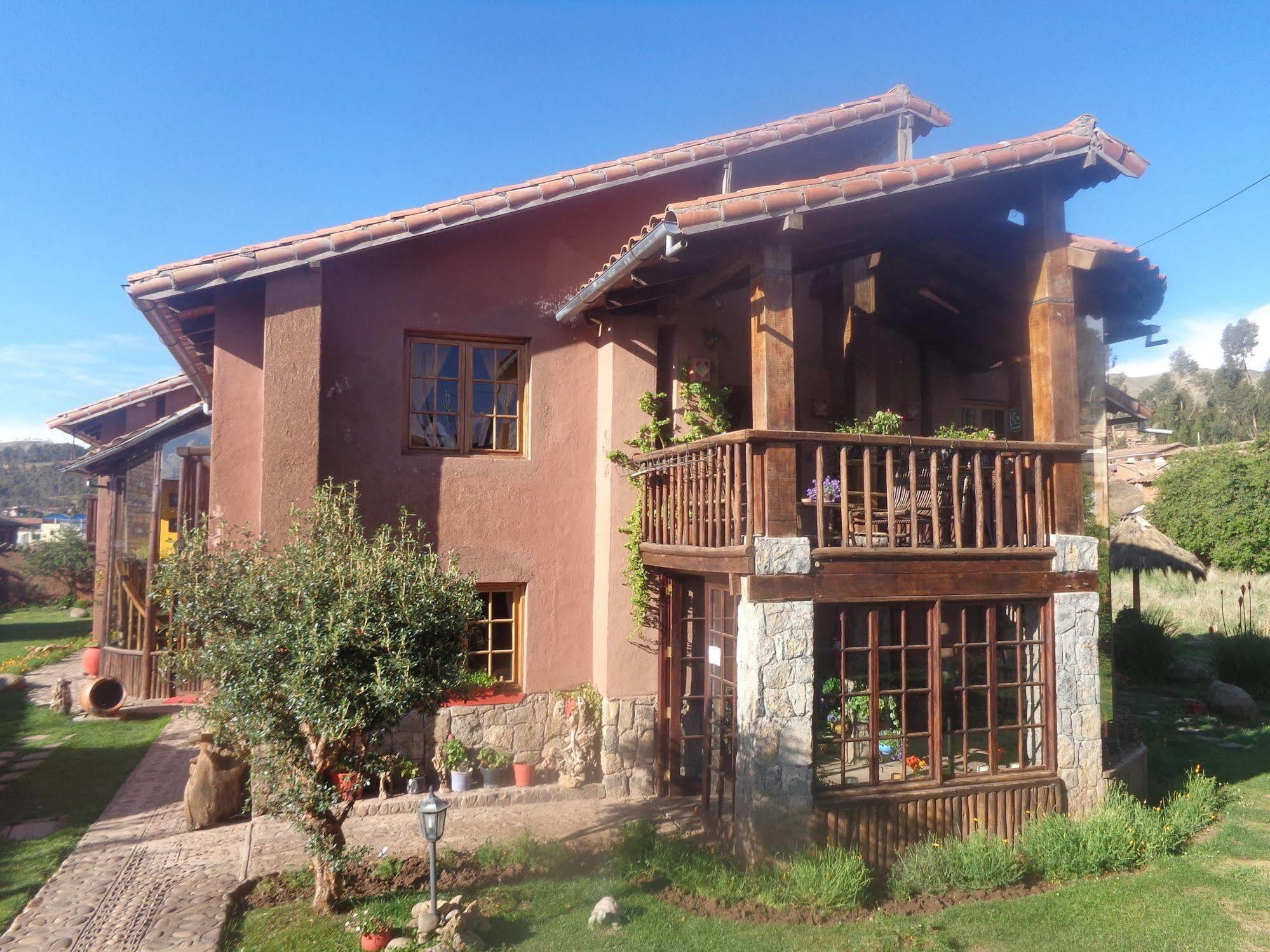 La Casa De Barro Lodge & Restaurant Chincheros  ภายนอก รูปภาพ