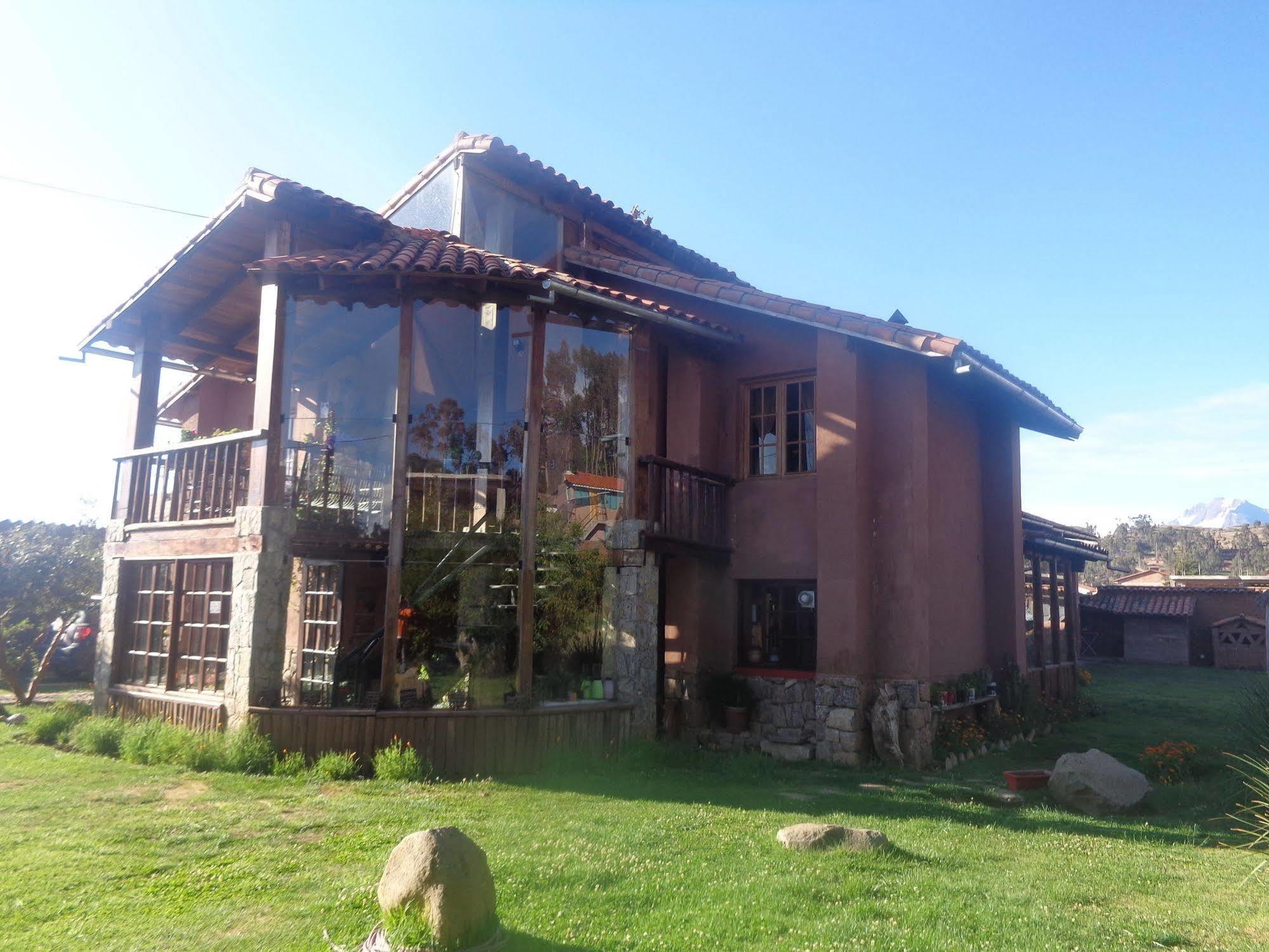 La Casa De Barro Lodge & Restaurant Chincheros  ภายนอก รูปภาพ